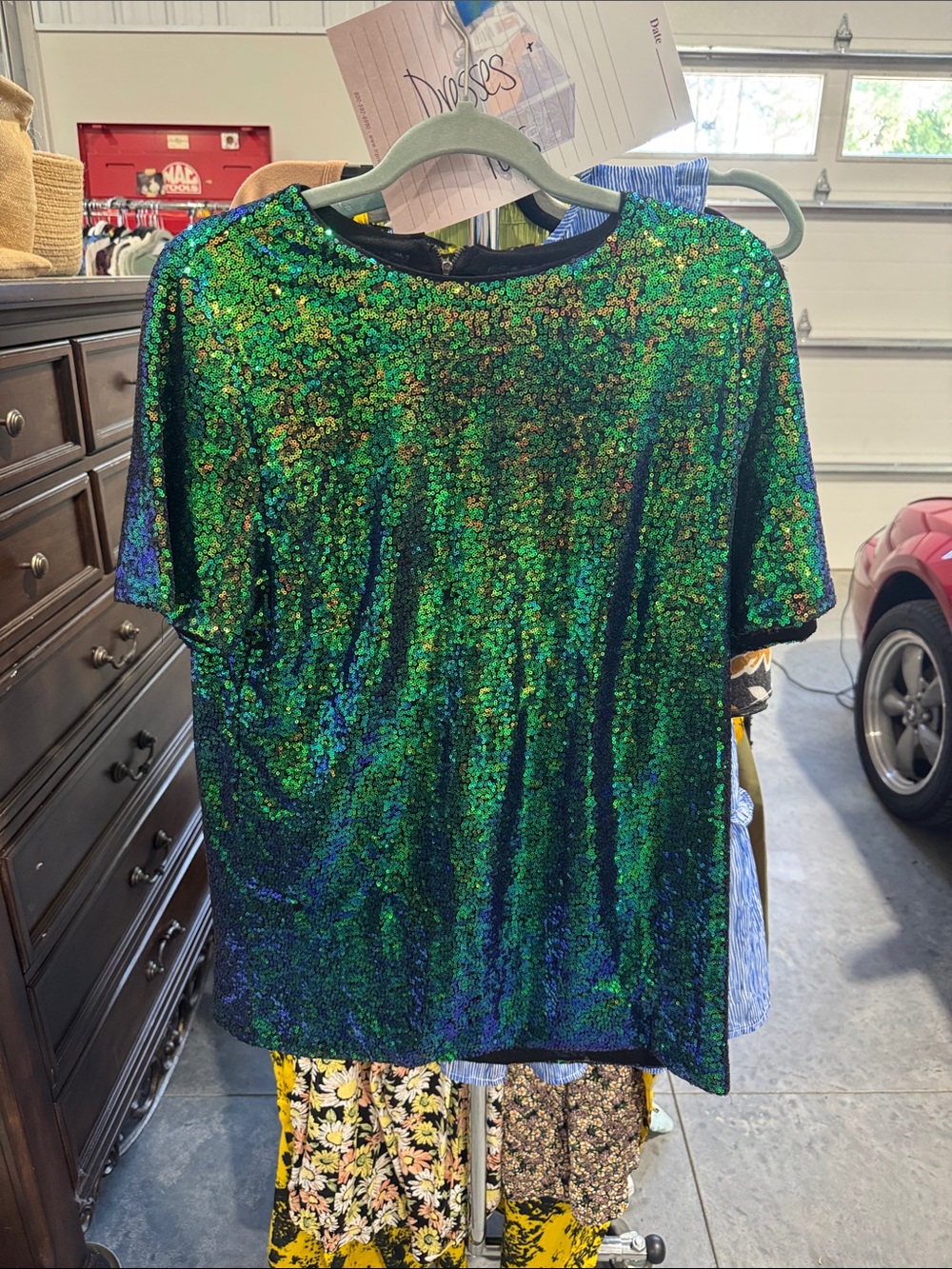 Sequin Short-Sleeve Tunic Top - Iridescent Green